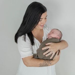 Meet your Posher, Ellee